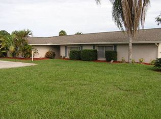 860 Meadow Lark Ln, Merritt Island, FL 32953