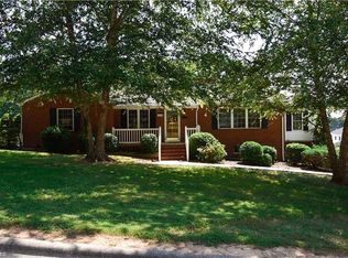 1027 Shamrock Rd, Asheboro, NC 27203