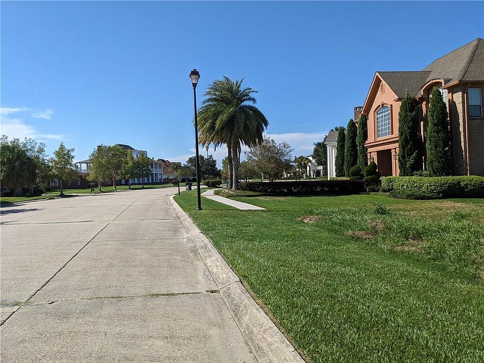 2nd image of 5941 Eastover Dr