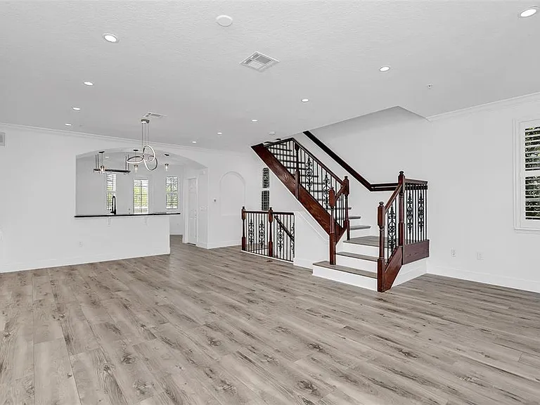 1579 Chatfield Pl — Photo 8