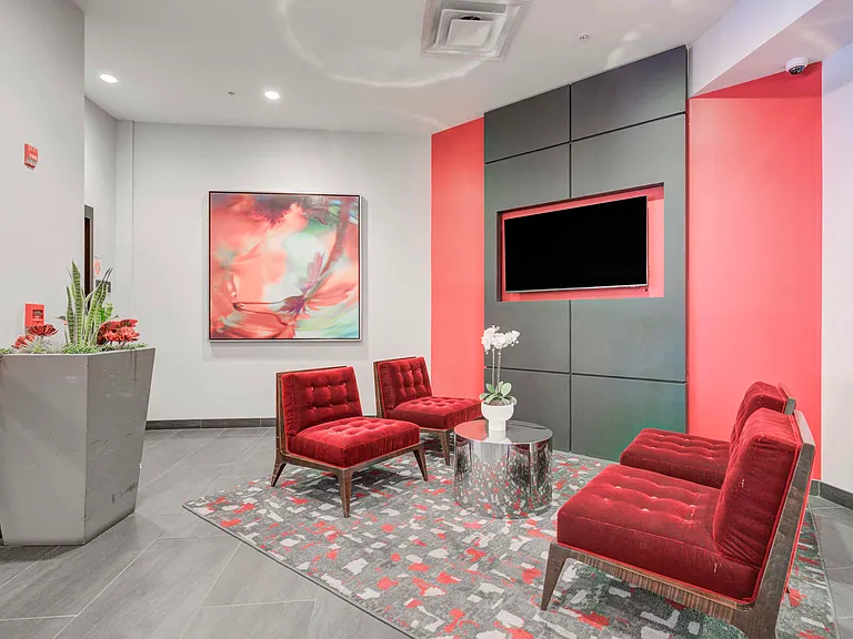 Del Ray Tower at Fuse — Photo 49