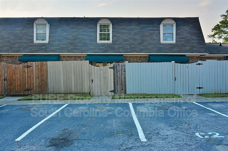 2 bed, 1.5 bath, 900 sqft, $1,195 — Photo 4