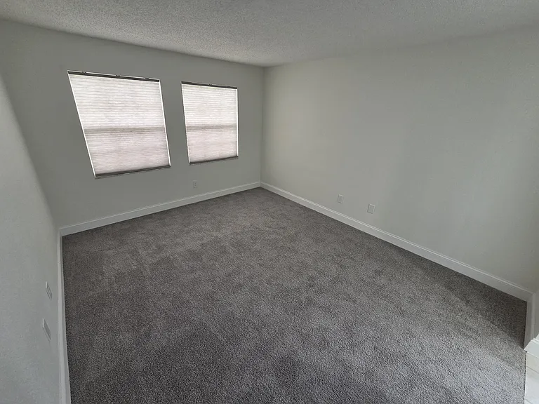 22333 Edgewater Dr — Photo 26