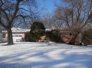 10008 Belmont Rd, Minnetonka, MN 55305