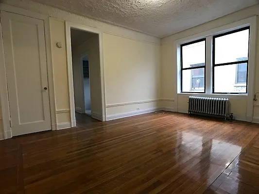 Rented by Sovereign Associates | media 13