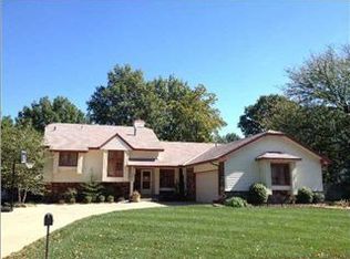 700 N Brook Forest Rd, Derby, KS 67037