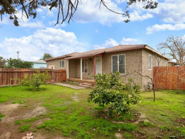 942 W Childs Ave, Merced, CA 95341