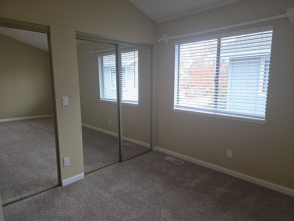 5th image of 125 Monte Villa Ct #125