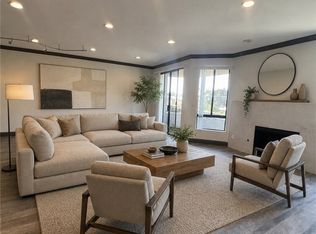 13920 Moorpark St APT 204, Sherman Oaks, CA 91423
