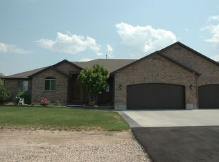 355 S 400 E, Levan, UT 84639