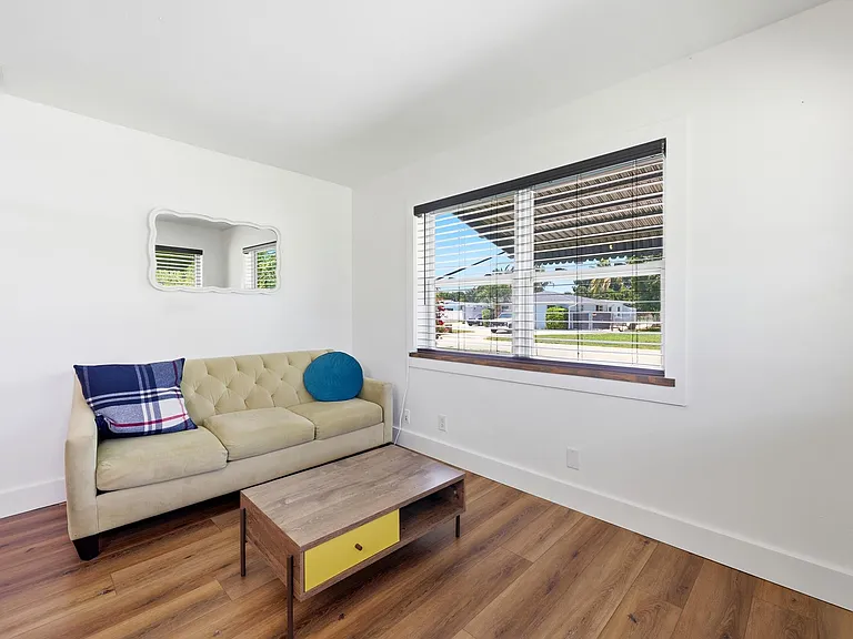 2708 Hinda Rd #2708 — Photo 6