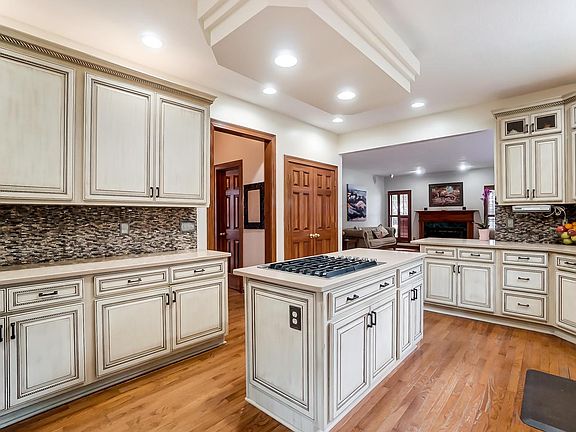 4th image of 4913 Lytfield Dr