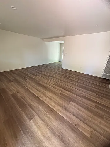 601 Grand Ave Photo 1