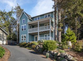 2160 SW Coast Ave, Lincoln City, OR 97367