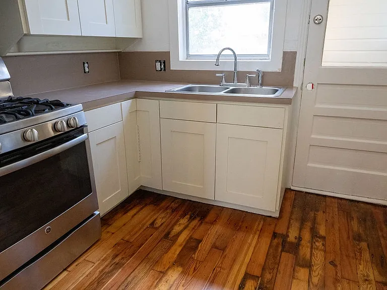 1621 Davis Blvd — Photo 5