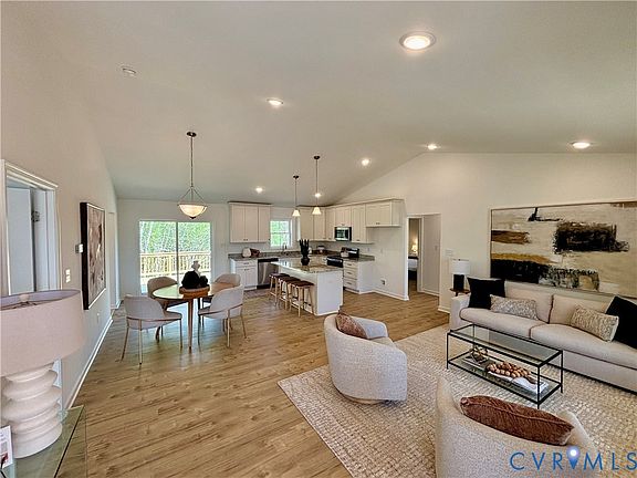3rd image of 420 Level Green Dr