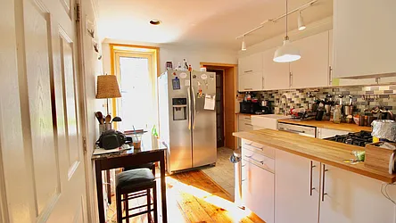 Rented by True Real Estate Group