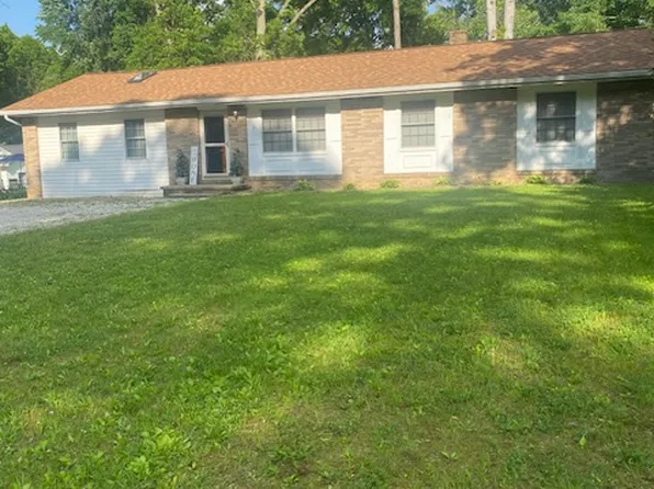 4129 Stow Rd, Stow, OH 44224