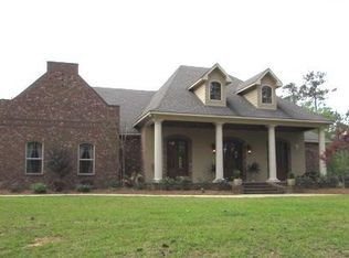 63 Lakeview Rd, Columbia, MS 39429