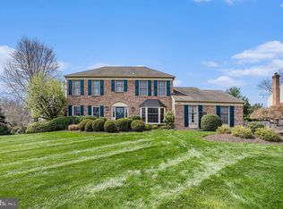 1411 Barton Dr, Fort Washington, PA 19034