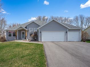 10025 Lismore Rd, Roscoe, IL 61073