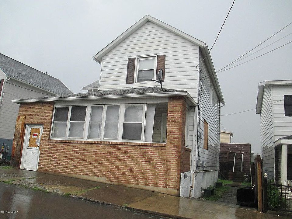 2nd image of 137 Elizabeth St