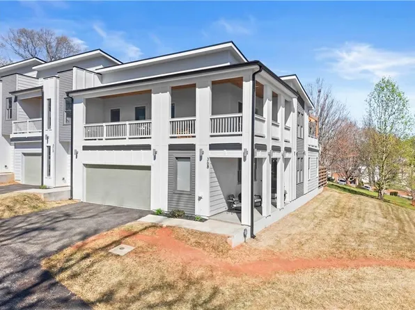 368 Forrest Ave, Gainesville, GA 30501