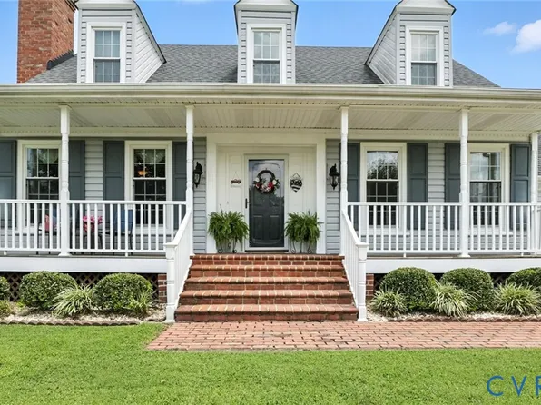 1200 Briarcliffe Dr, Colonial Heights, VA 23834