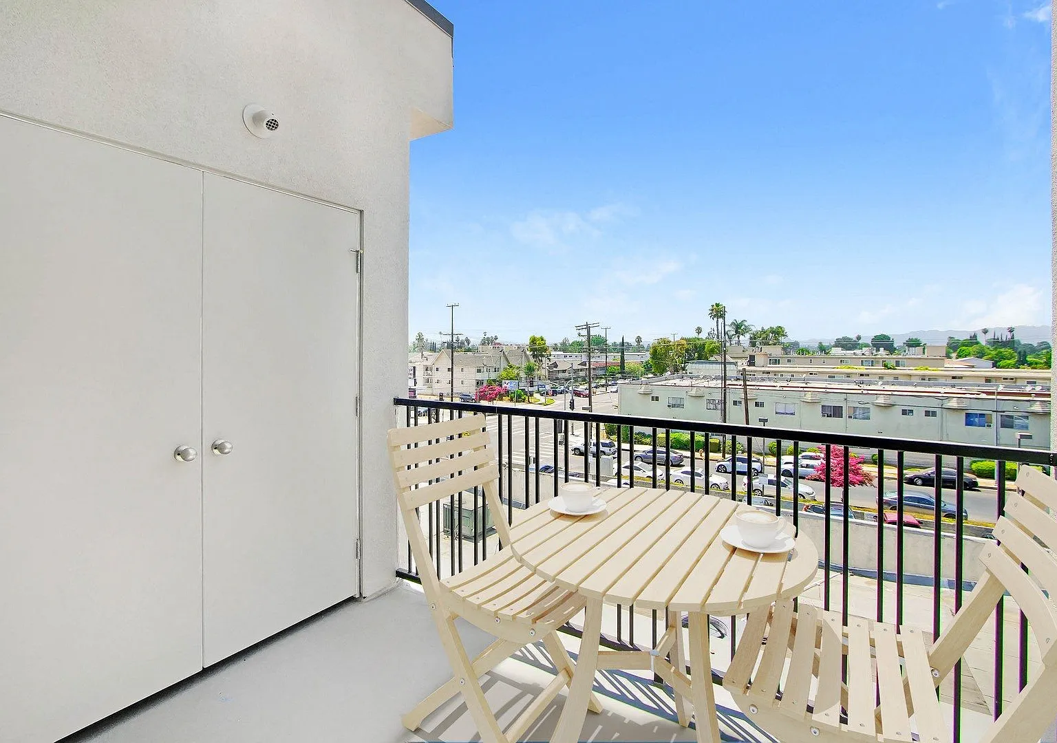 The Bay Apartment Homes — Photo 4