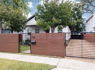 930 Robbie St, Houston, TX 77009