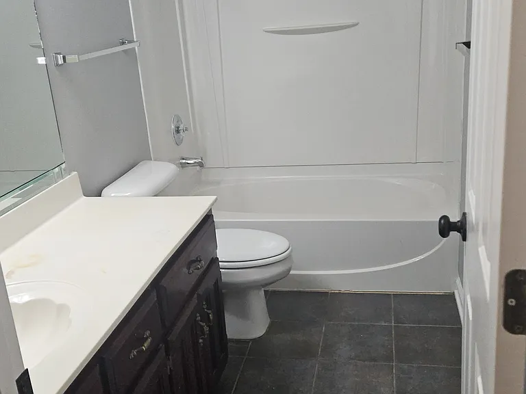 2nd full BA with curved shower rod