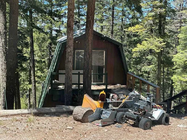 16 Oak Trl, Cloudcroft, NM 88317
