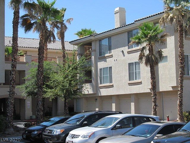 1st image of 7167 Durango Dr #304