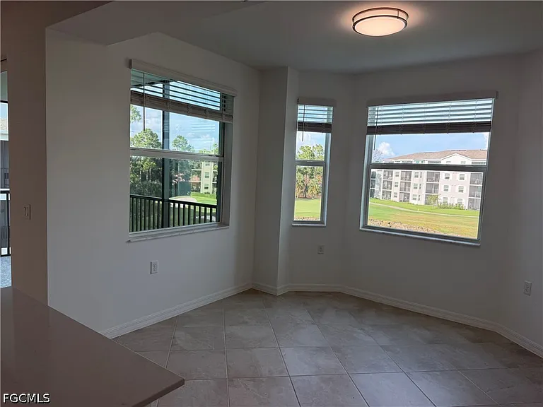 18411 Copperhead Ct N #332 — Photo 23