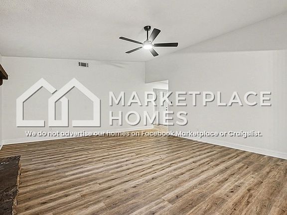 4th image of 5033 Mixon Pl