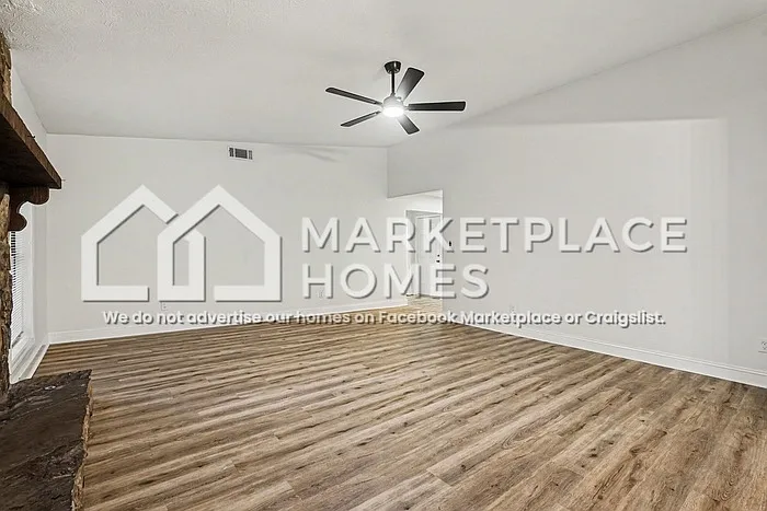 5033 Mixon Pl — Photo 4