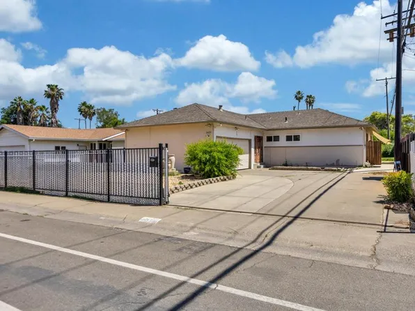 2655 Cordova Ln, Rancho Cordova, CA 95670