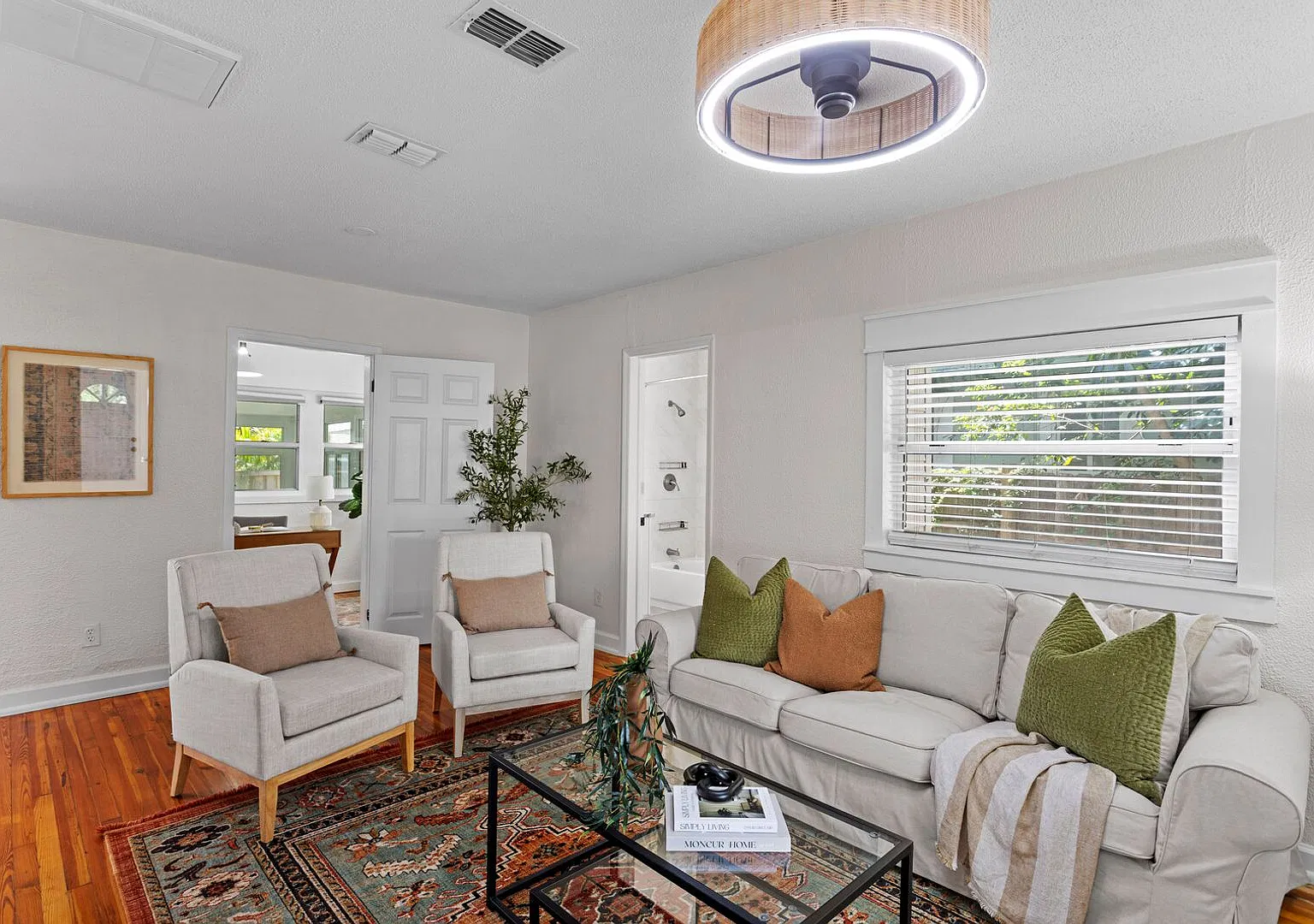 Charming Cottage For Rent In Beautiful Crescent Lake | Available August 15, 2026 | Long-Term Leas... — Photo 4
