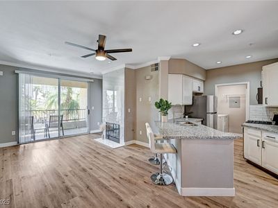 7173 S Durango Dr UNIT 307, Las Vegas, NV, 89113