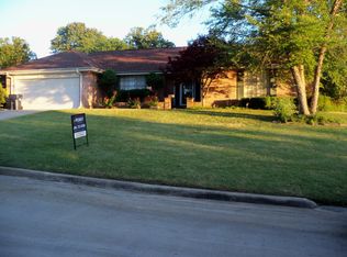2423 Timber Ter, Ada, OK 74820