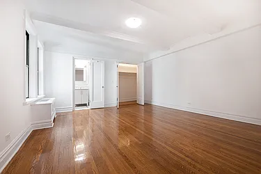 Rented by Rita S Citrin, LREB