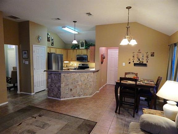 3rd image of 3454 Leigh Ct