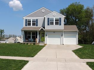 5702 Coddington Ln, Kalamazoo, MI 49009