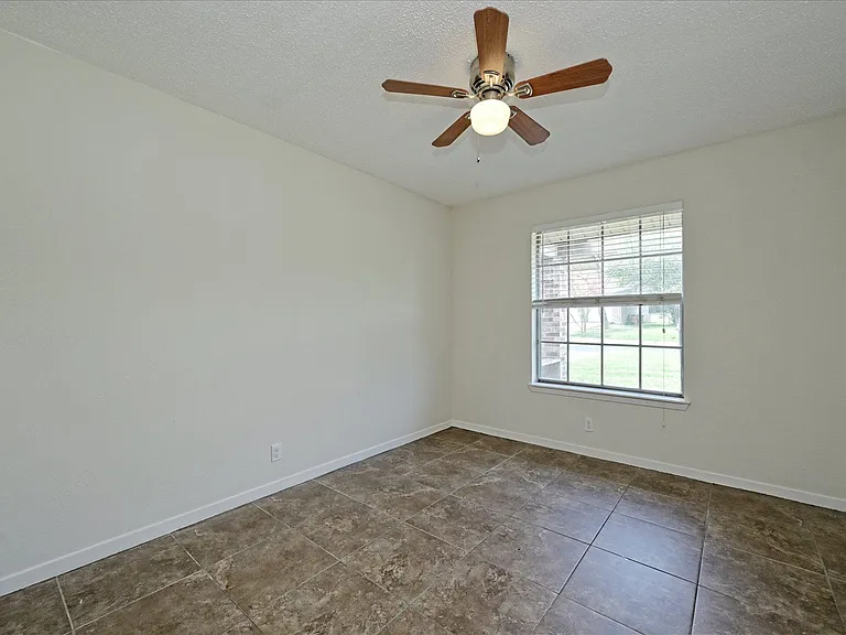 6509 Skycrest Dr — Photo 22