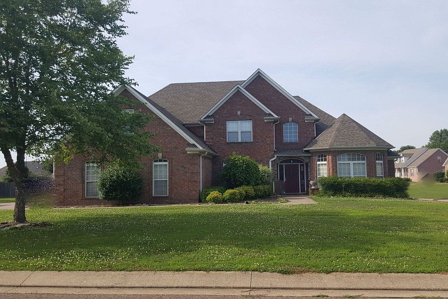 1st image of 91 Larkwood Dr