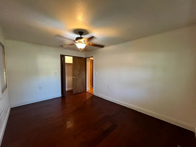 1157 East Ave — Photo 21