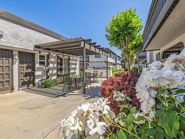 Solera Apartment Community — Photo 9