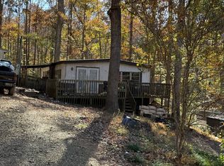 270 Ridgeview Dr, Lavonia, GA 30553