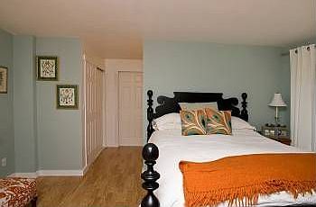 4th image of 845 NW 10th Avenue Ct