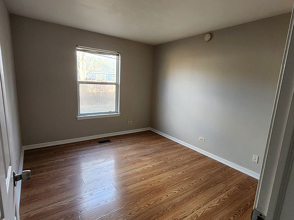 4th image of 1241 Bradwell Ln APT A